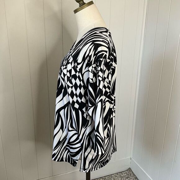 A Touch of Class Clothing Women S/M Tunic Top Black White Abstract Print Stretch - Picture 8 of 11
